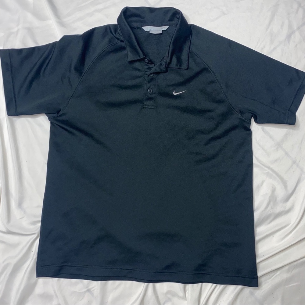 Nike top